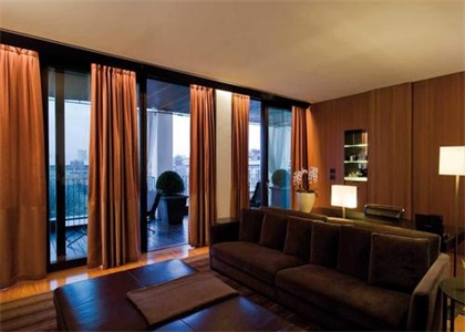 What are the advantages of electric curtains for us to choose